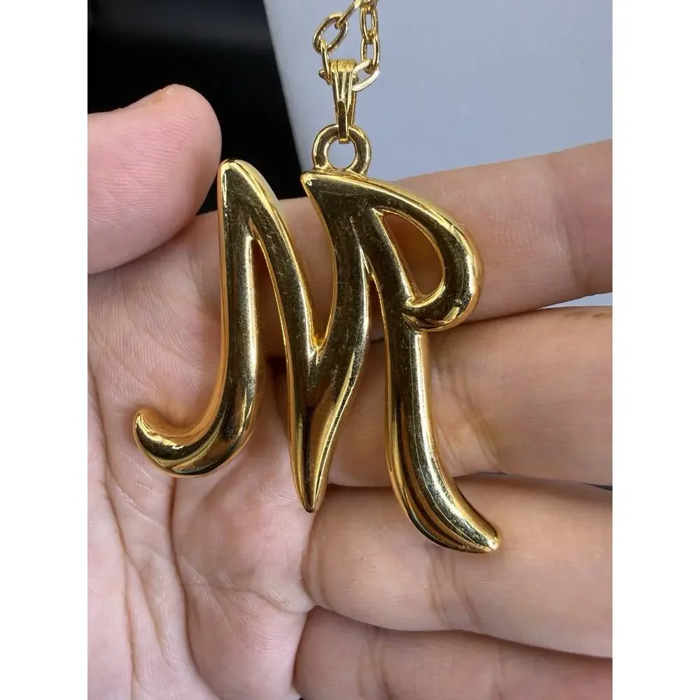 Vintage Avon 1992 Gold Tone “M” Initial Letter Pendant Chain Necklace 28” L